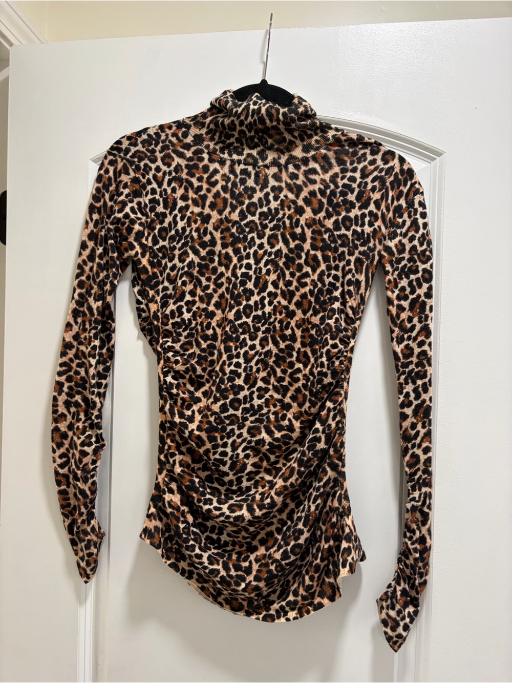Vintage Moda International Leopard Print Ruched Turtleneck Sweater - XS - Cotton